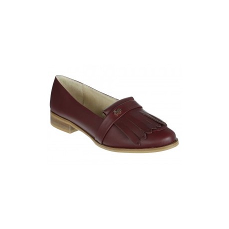 Zapato cerrado CLOE vino
