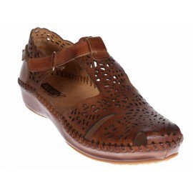Zapato de piso corte láser Pikolinos de piel