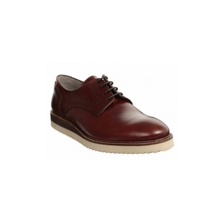 Zapato con agujeta Baltarini de piel